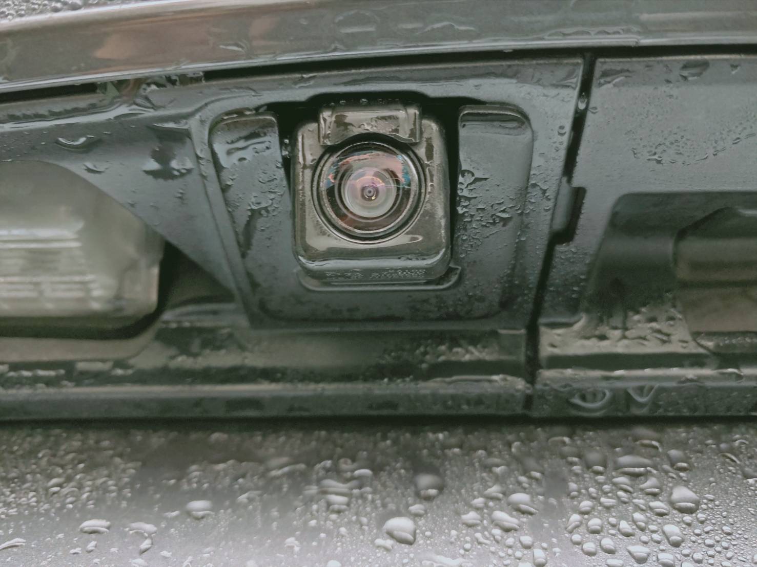 日本原廠倒車鏡頭噴氣套件 日本原廠倒車鏡頭噴氣套件