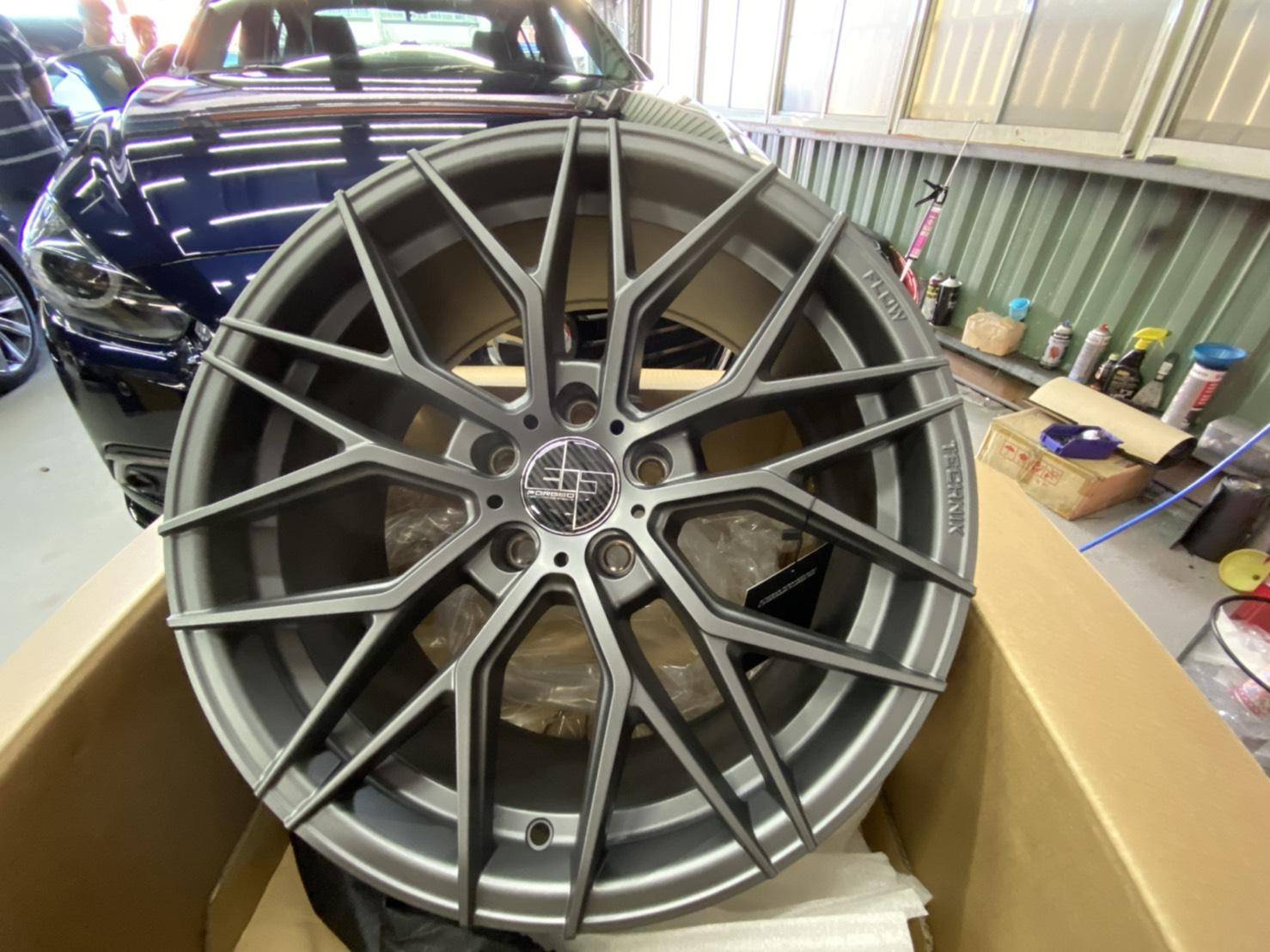 305旋壓輕量化鋁圈