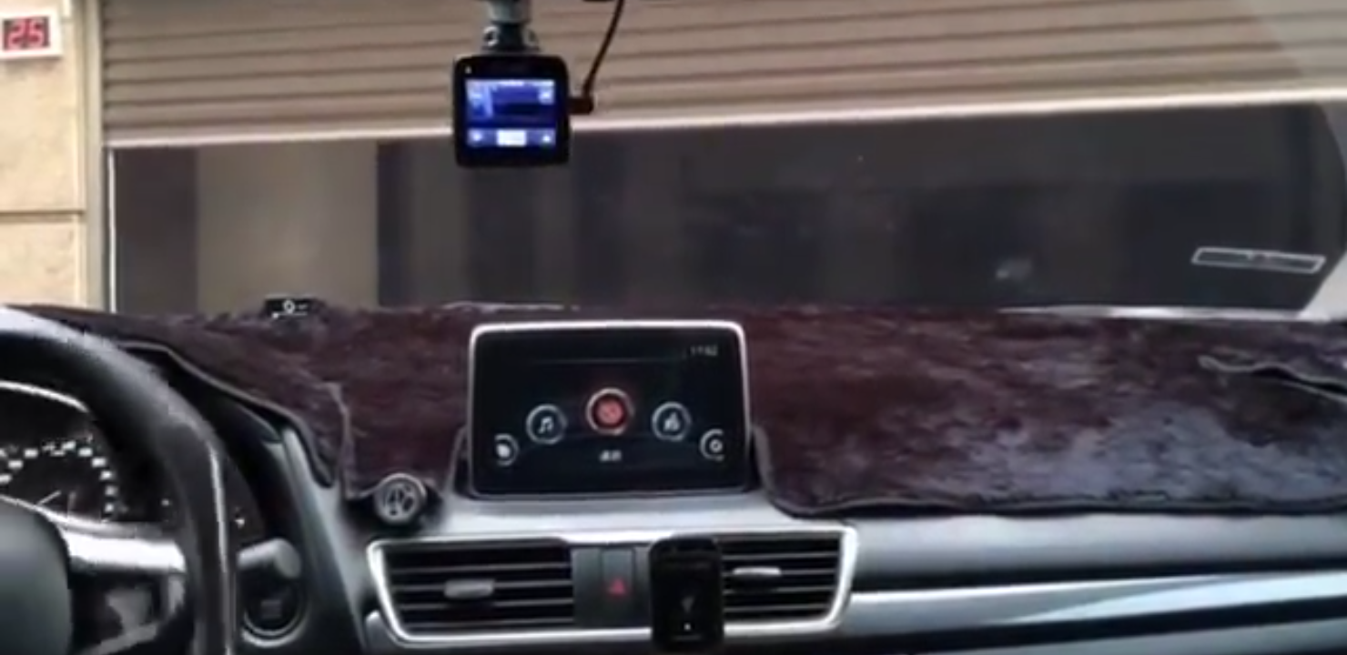 停車場捲門隱藏式開關