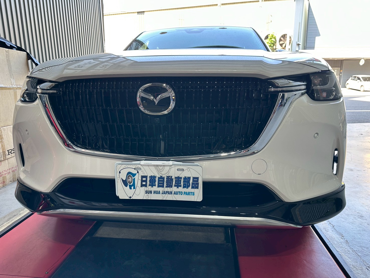 CX60 日本原廠空力套件 CX60 日本原廠空力套件